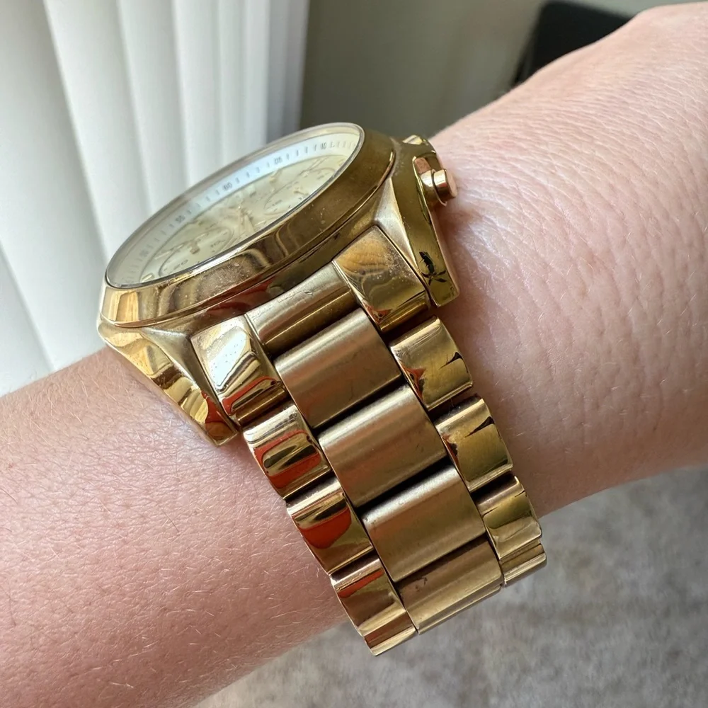 Michael Kors Bradshaw Watch - Picture 3 of 8